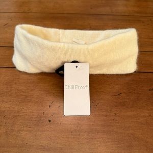Women's Chill Proof Winter Headband Ear Warmer in Cream NWT